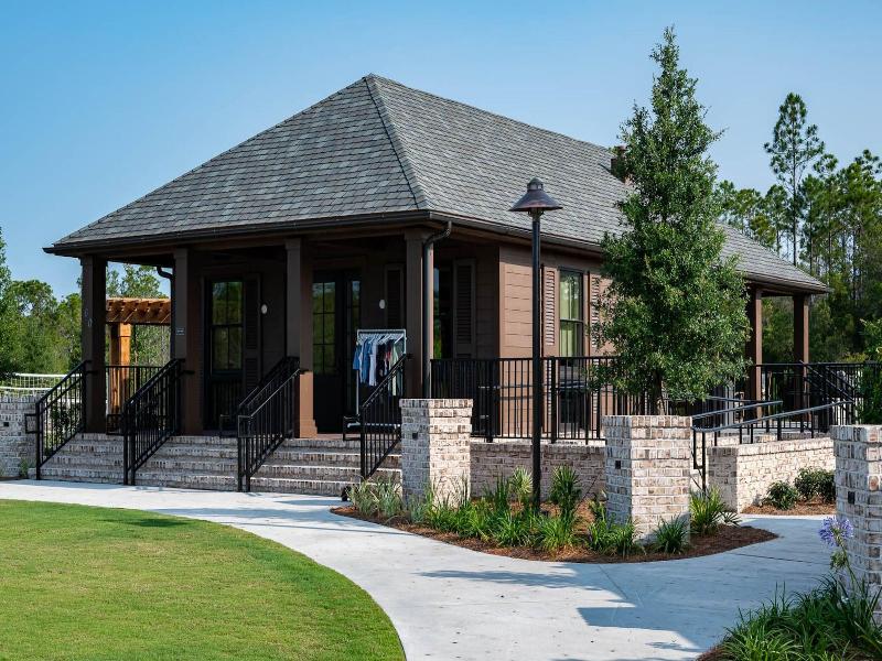 Camp Creek Inn