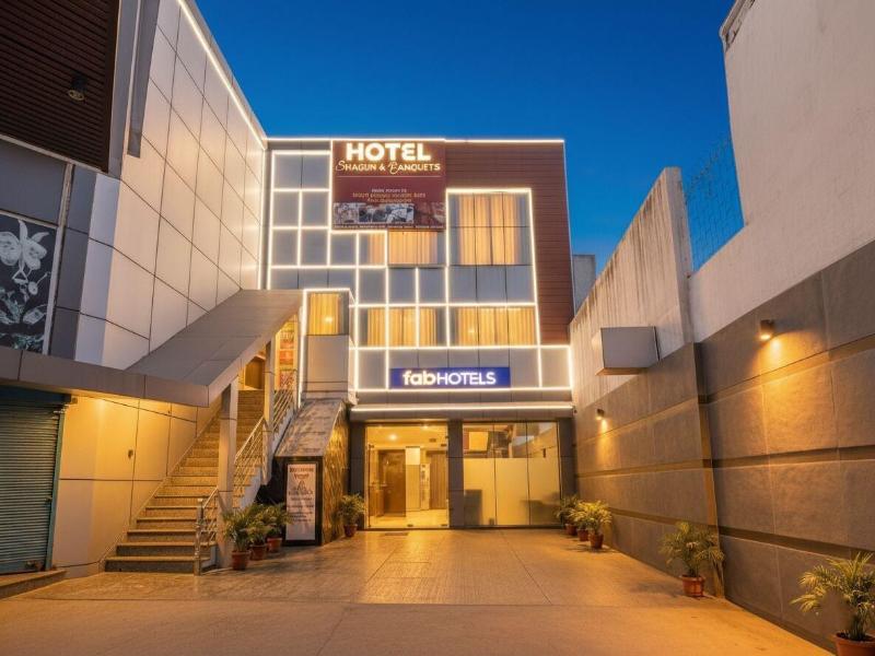 Fabhotel Shagun And Banquets