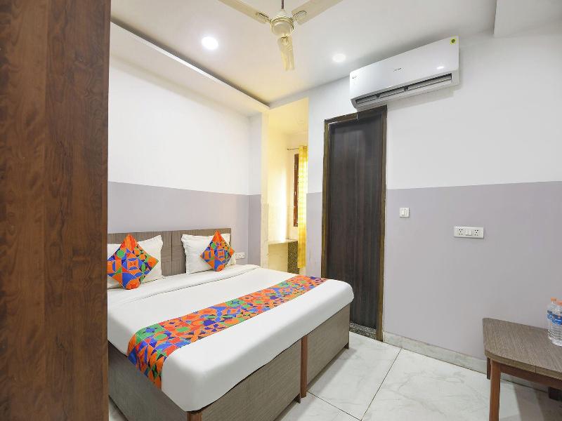 Fabhotel Shagun And Banquets image