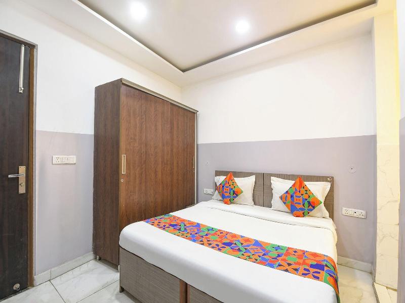 Fabhotel Shagun And Banquets image