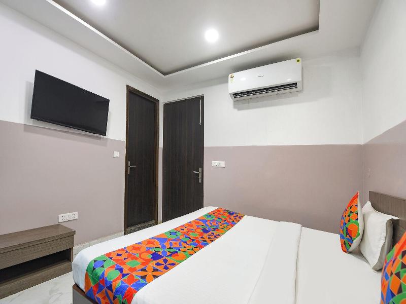 Fabhotel Shagun And Banquets image