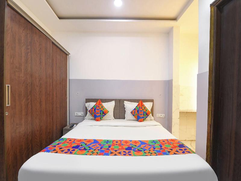 Fabhotel Shagun And Banquets image