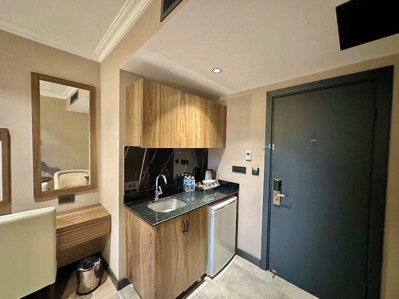 Mineo Hotel Taksim image