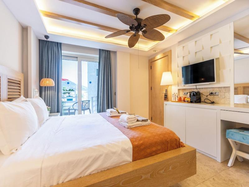 Kalkan Saray Suites Adults Only image
