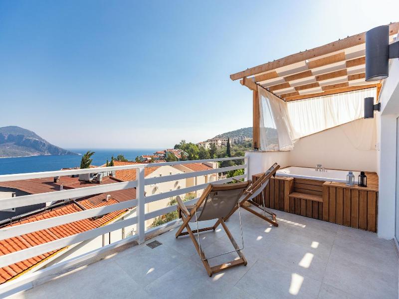 Kalkan Saray Suites Adults Only image
