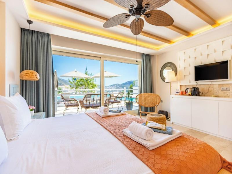 Kalkan Saray Suites Adults Only image