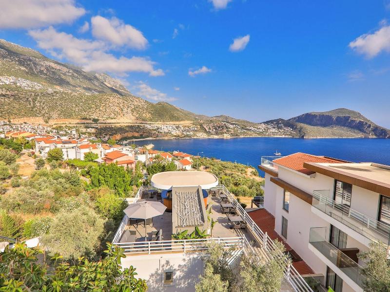 Kalkan Saray Suites Adults Only image