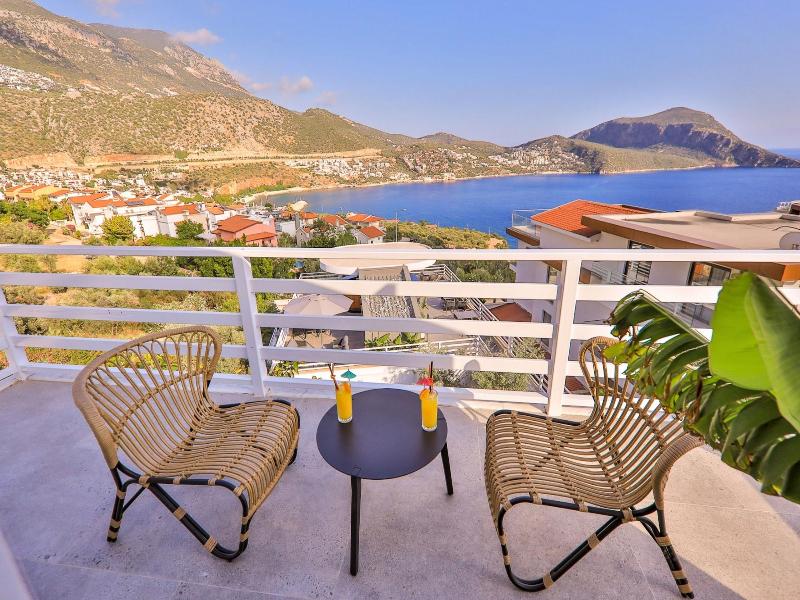Kalkan Saray Suites Adults Only image