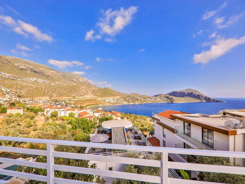 Kalkan Saray Suites Adults Only image