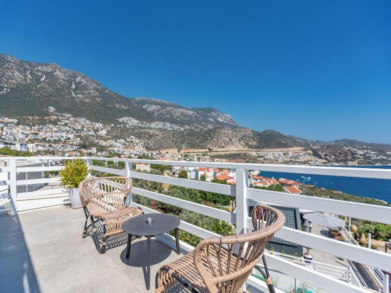 Kalkan Saray Suites Adults Only image