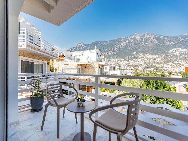 Kalkan Saray Suites Adults Only image