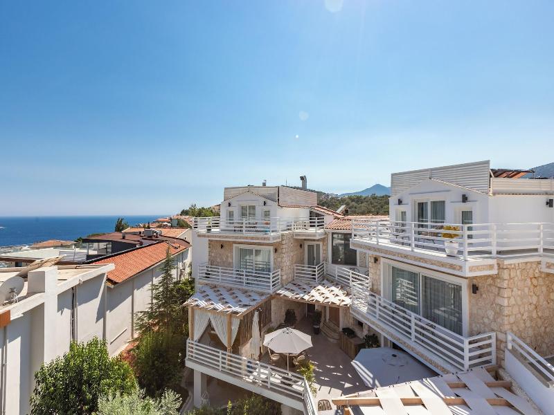 Kalkan Saray Suites Adults Only image