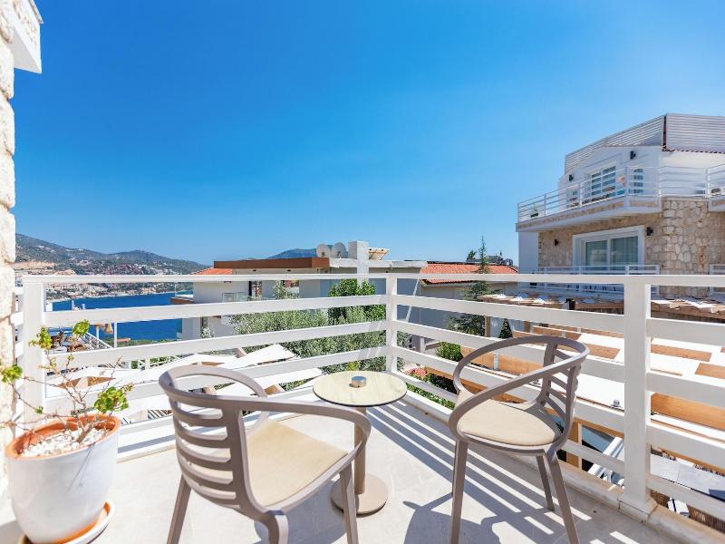 Kalkan Saray Suites Adults Only image