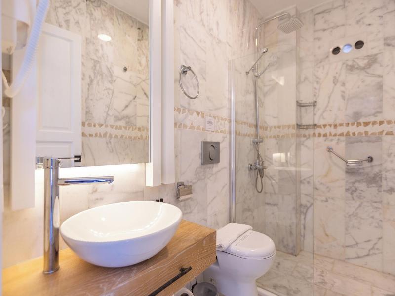 Kalkan Saray Suites Adults Only image