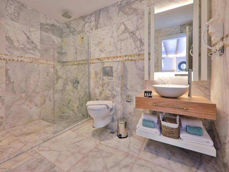 Kalkan Saray Suites Adults Only image