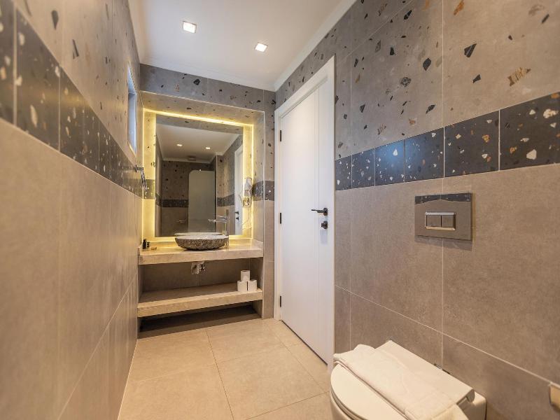 Kalkan Saray Suites Adults Only image
