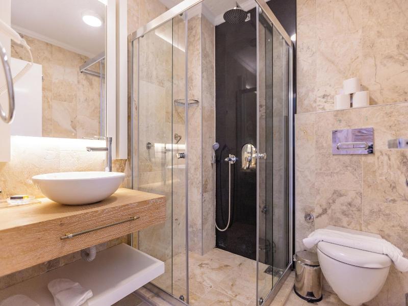 Kalkan Saray Suites Adults Only image