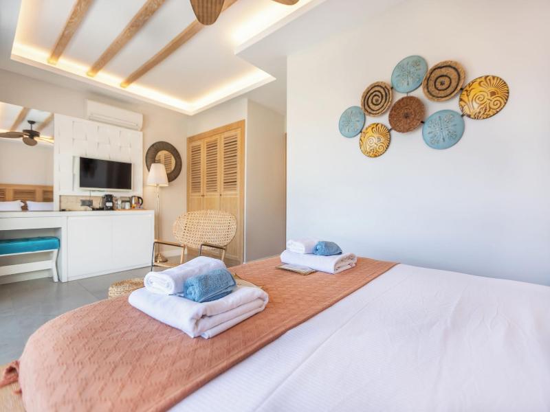 Kalkan Saray Suites Adults Only image