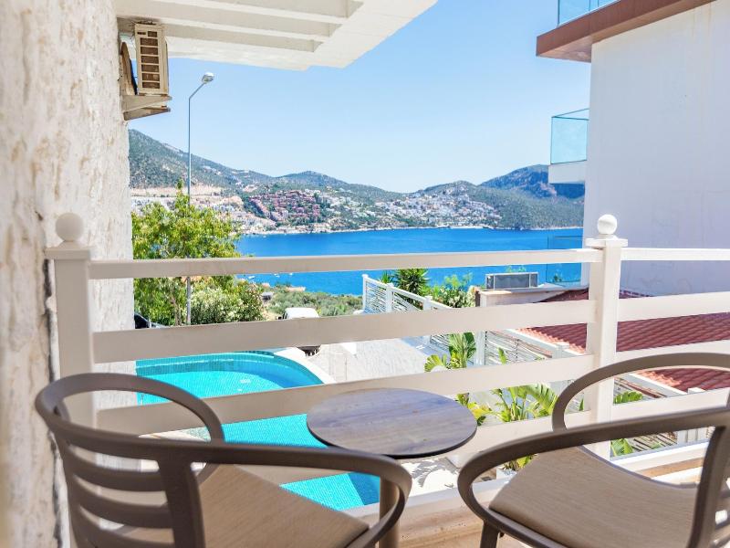 Kalkan Saray Suites Adults Only image