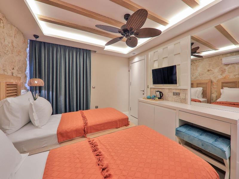 Kalkan Saray Suites Adults Only image