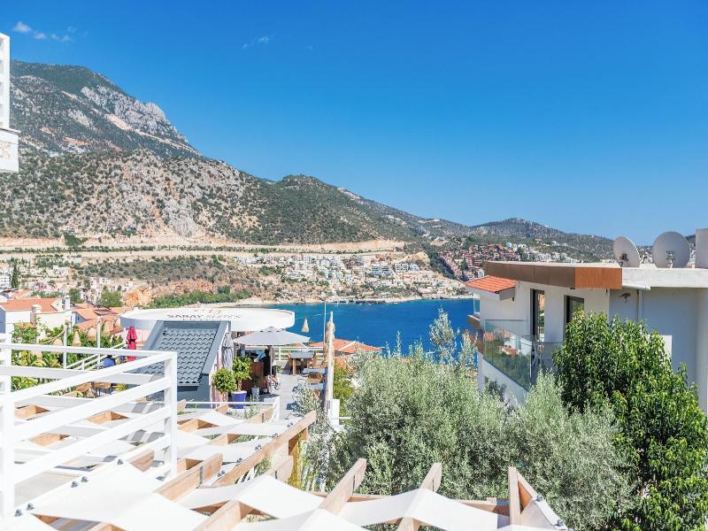 Kalkan Saray Suites Adults Only image