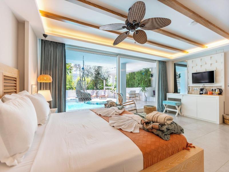 Kalkan Saray Suites Adults Only image