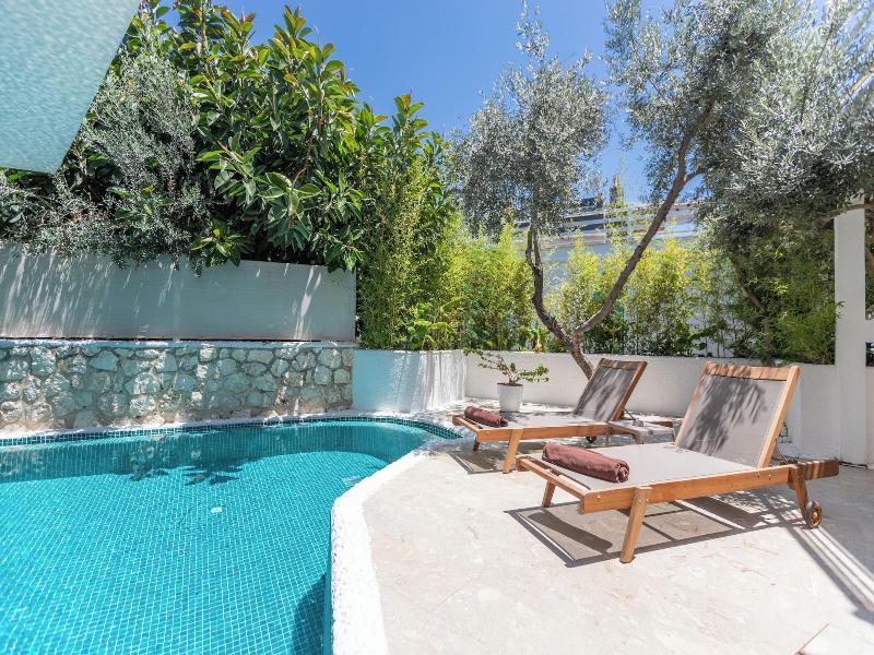 Kalkan Saray Suites Adults Only image