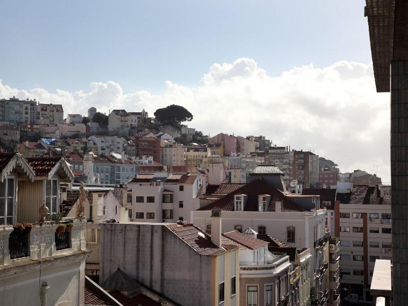 Lisbon Suite Home image