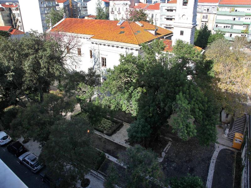 Lisbon Suite Home image