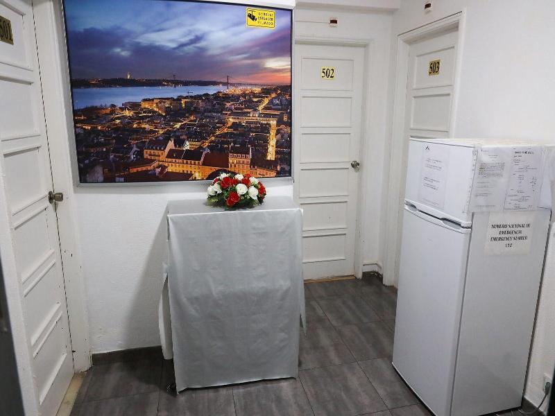 Lisbon Suite Home image
