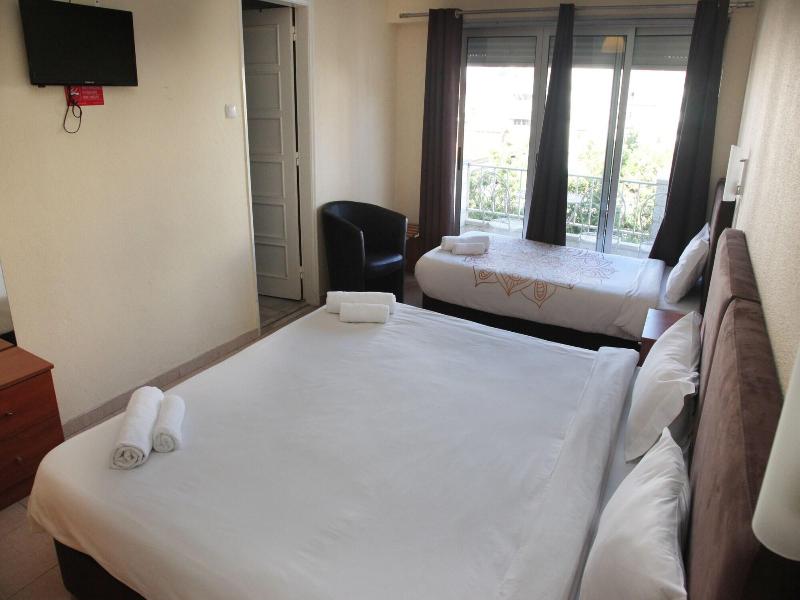Lisbon Suite Home image