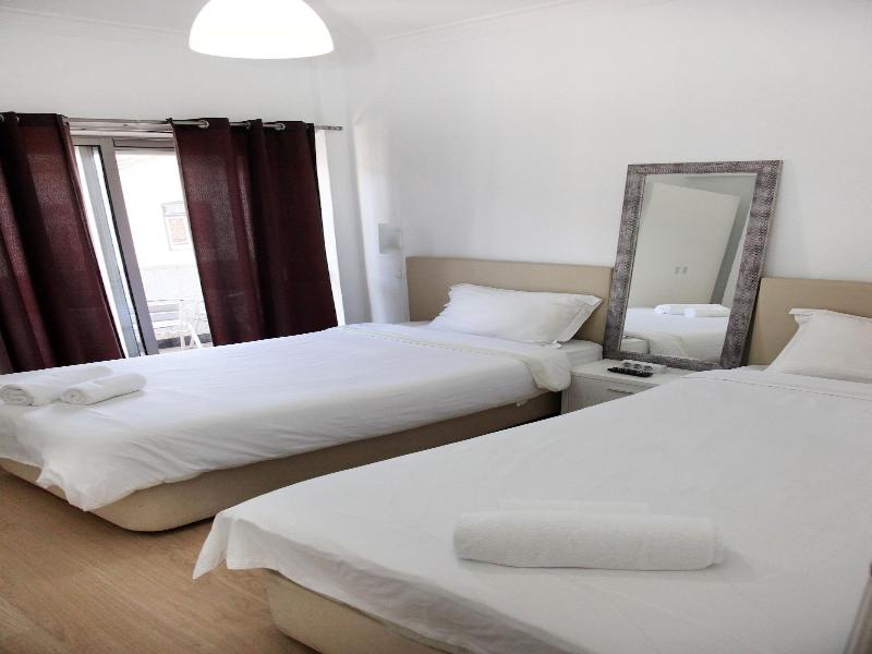 Lisbon Suite Home image