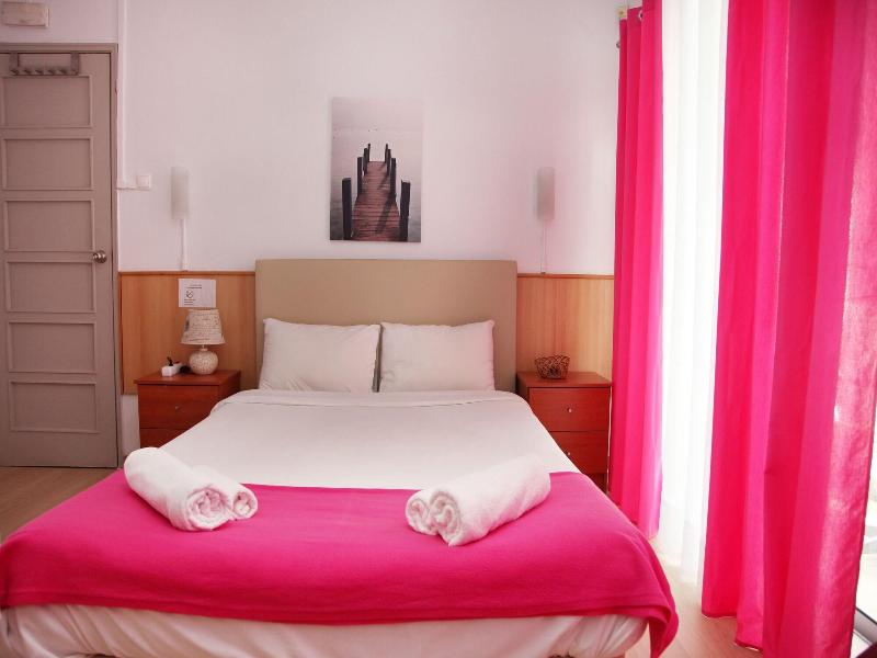Lisbon Suite Home image