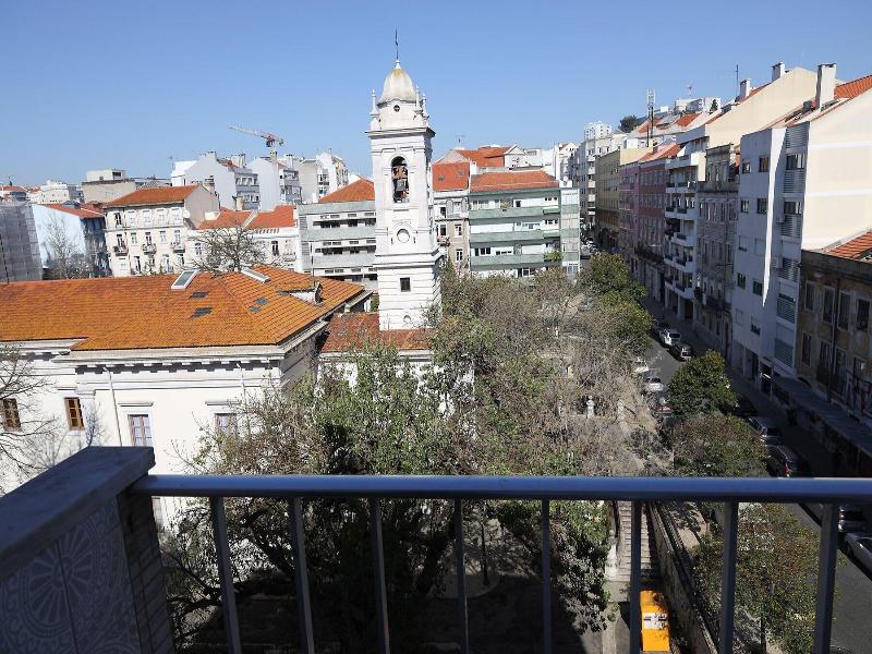 Lisbon Suite Home image