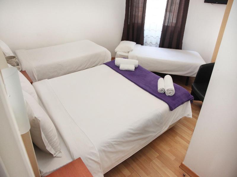 Lisbon Suite Home image
