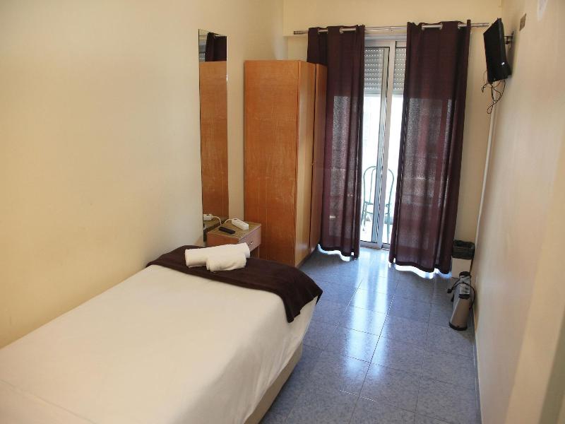 Lisbon Suite Home image
