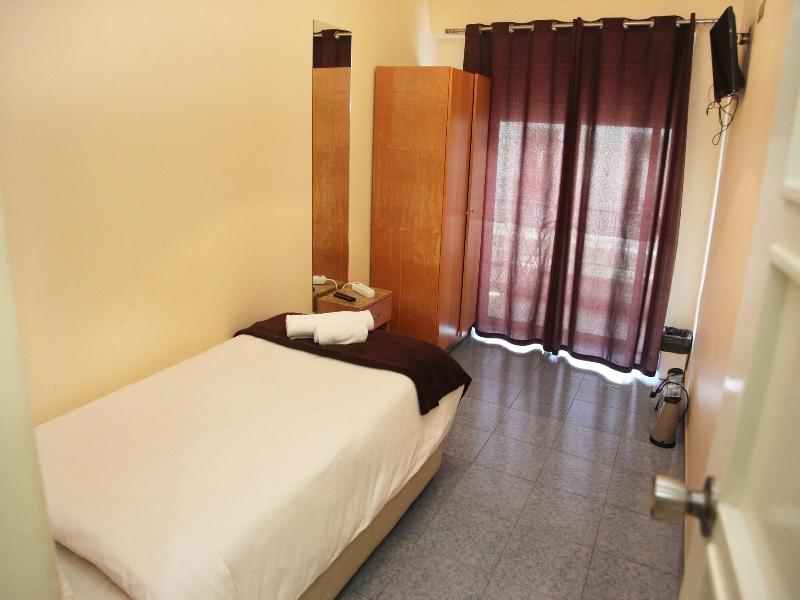 Lisbon Suite Home image