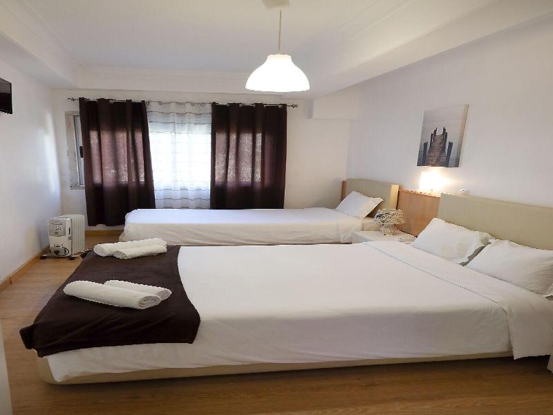 Lisbon Suite Home image