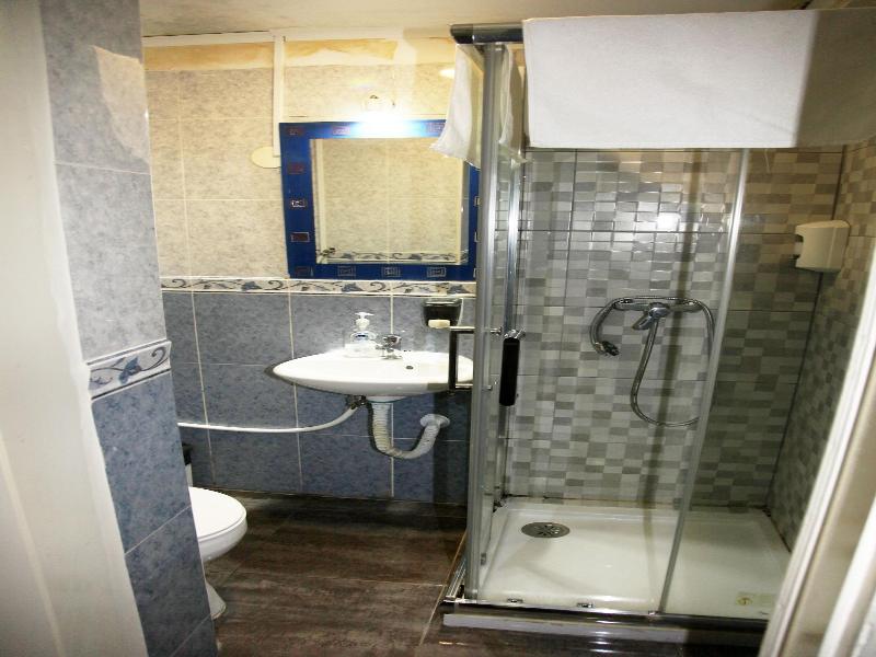 Lisbon Suite Home image