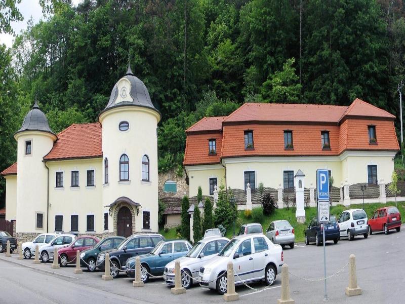 Zamecek Pod Hradem Hotel image