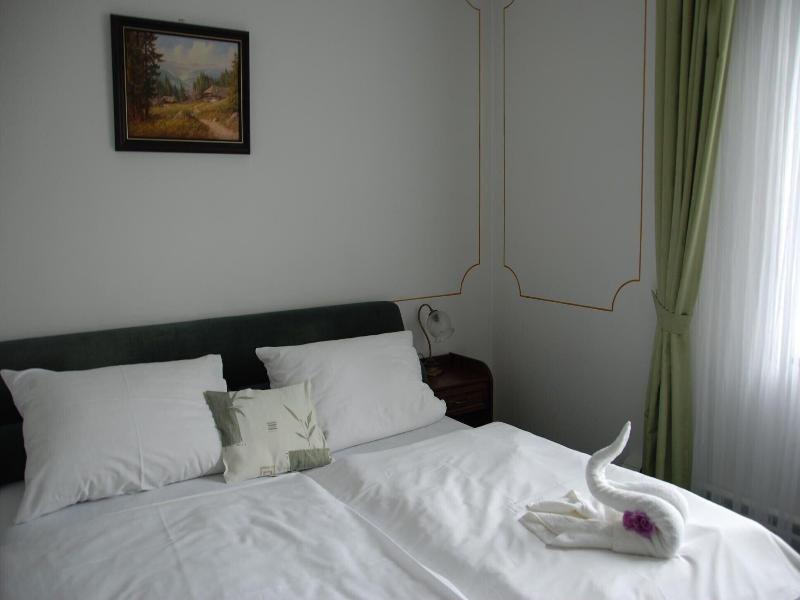 Zamecek Pod Hradem Hotel image