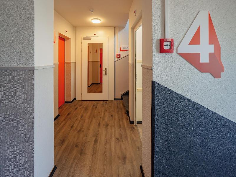 Easyhotel Zurich City Main Station image