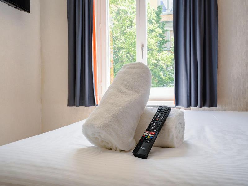 Easyhotel Zurich City Main Station image