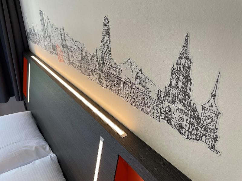 Easyhotel Zurich City Main Station image
