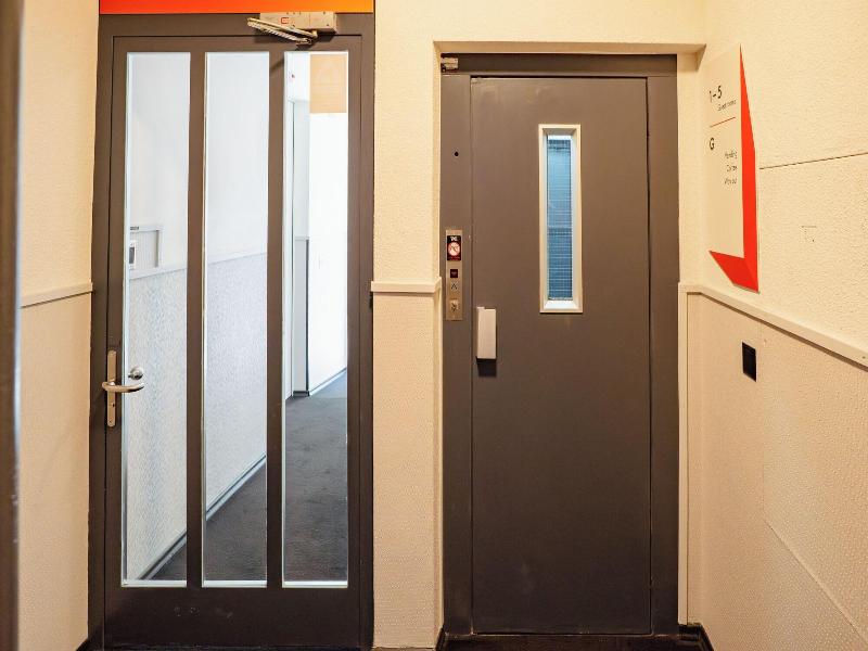 Easyhotel Zurich City Main Station image