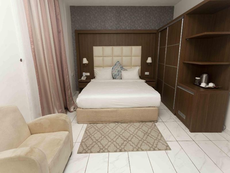 San Marino Hotel image