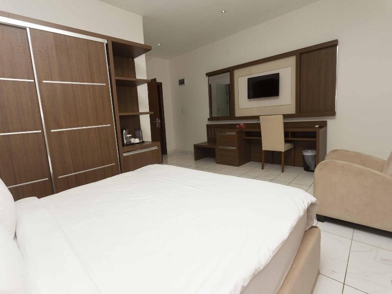 San Marino Hotel image
