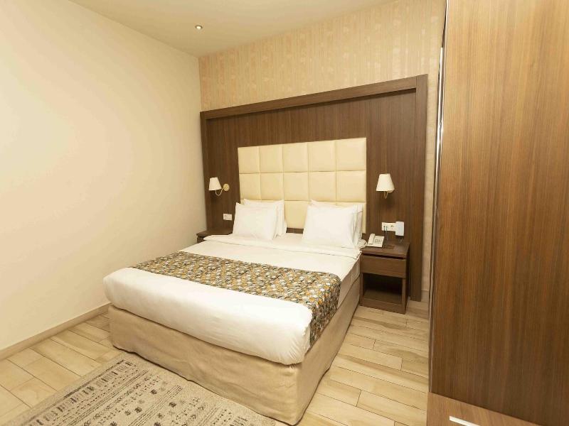 San Marino Hotel image