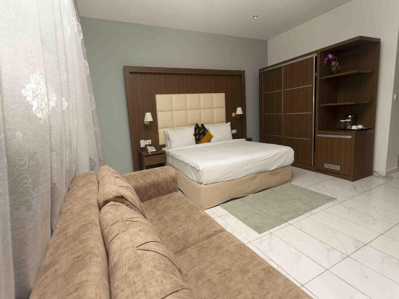 San Marino Hotel image