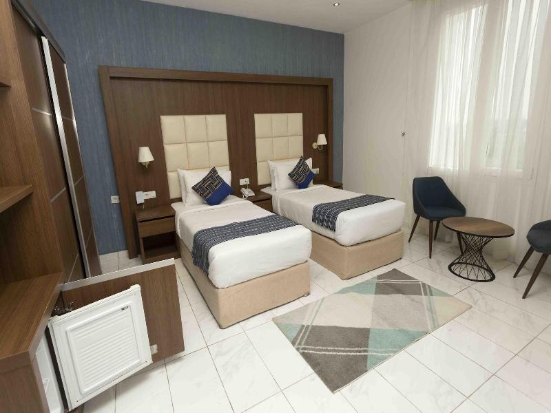 San Marino Hotel image